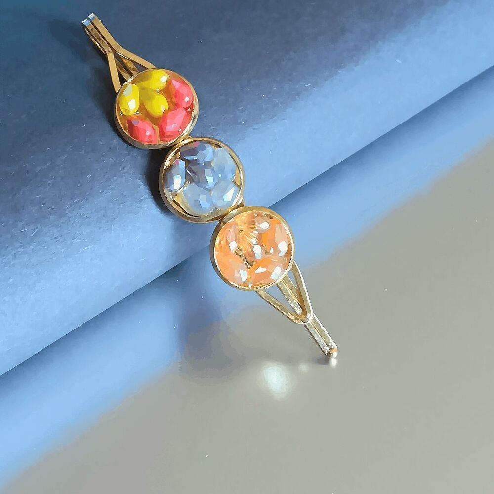 Three Pieces Star Pin Hair Accessory Set - Picture 7 of 13